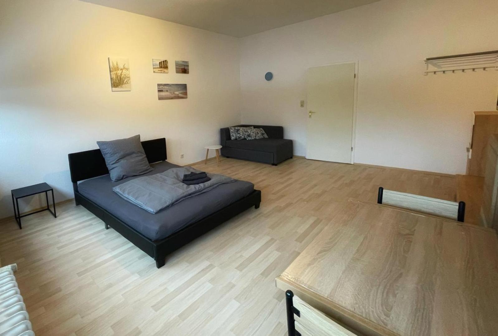 Homestay Schoene Ferienzimmer In Wilhelmshaven